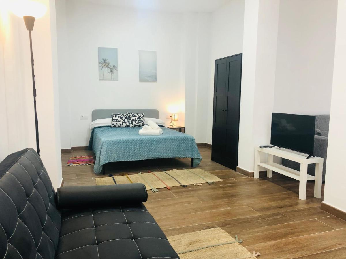 מאלגה Mercado Huelin Apartments מראה חיצוני תמונה